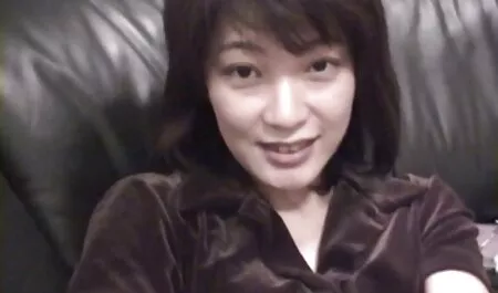 ที่ร้อนแรงคนเกือบจะโคตรและไม่มีงานแต่งหญิงอยู่ในรถของเขา วิดีโอ หนัง โป๊ะ