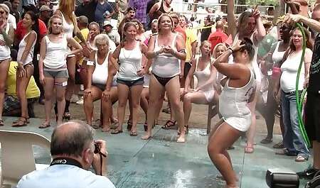 Orgy วีดีโอ หนัง เอก ของเชค swimmers. Enlargement